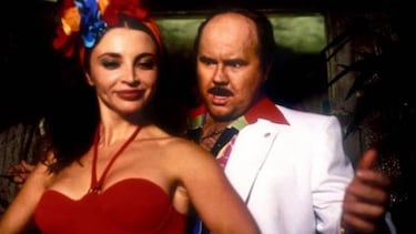 Neus Asensi interpretó a Amparito, la vecina seductora de Torrente en la primera película de la saga creada por Santiago Segura. Su personaje también apareció brevemente en 'Torrente 2' y 'Torrente 3' y un rol más protagonista en 'Torrente 5'.