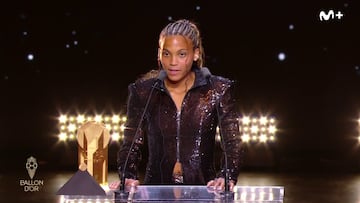 ¡Vicky, qué grande que eres! Emotivo recuerdo a su madre, fallecida en 2018, tras ganar