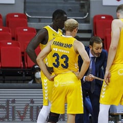 La Liga Endesa resiste