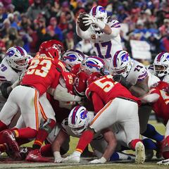 The insane conspiracy theory about one of the refs of the Chiefs vs Bills game: “He has family ties in Kansas City”