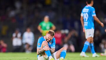 Carlos Rotondi of Cruz Azul during the Semi-Final first leg match between Cruz Azul and America as part of the Liga BBVA MX, Torneo Clausura 2025 at Olimpico Universitario Stadium on May 15, 2025 in Mexico City, Mexico.