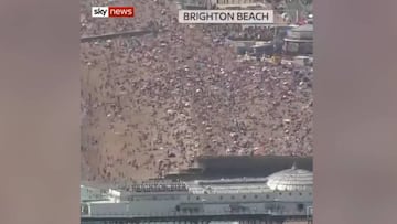 Impactante escena en Reino Unido: Multitud en una playa