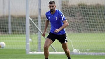 Maxime Gonalons, en un entrenamiento con el Granada.