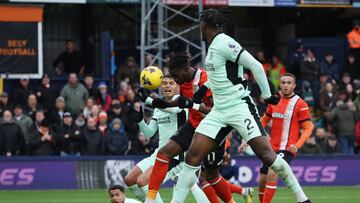 Soccer Football - Premier League - Luton Town v Chelsea - Kenilworth Road, Luton, Britain - December 30, 2023 Luton Town's Elijah Adebayo scores a goal that was later disallowed REUTERS/Ian Walton NO USE WITH UNAUTHORIZED AUDIO, VIDEO, DATA, FIXTURE LISTS, CLUB/LEAGUE LOGOS OR 'LIVE' SERVICES. ONLINE IN-MATCH USE LIMITED TO 45 IMAGES, NO VIDEO EMULATION. NO USE IN BETTING, GAMES OR SINGLE CLUB/LEAGUE/PLAYER PUBLICATIONS.