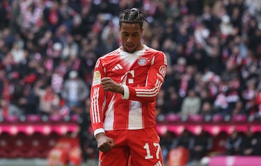 Who are the key candidates to replace Mo Salah at Liverpool next season?