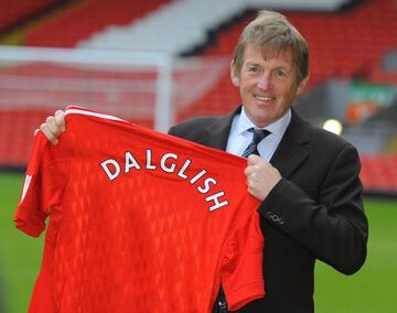 Arise Sir Kenny... Liverpool and Celtic legend knighted