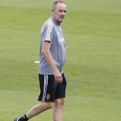 Víctor Fernández: “Va a ser muy difícil jugar en este Zaragoza”