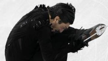 Evan Lysacek en pleno ejercicio