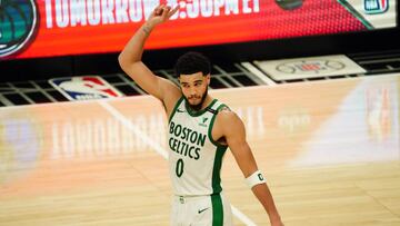 Jayson Tatum, durante el partido de la NBA que ha enfrentado a Los Angeles Clippers y a Boston Celtics.