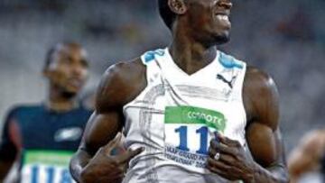 <b>CADA VEZ MÁS RÁPIDO. </b>Bolt, tras vencer ayer en Atenas.
