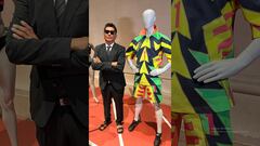 Uniforme de Jorge Campos llega al Museo de Artes Decorativas en París, Francia