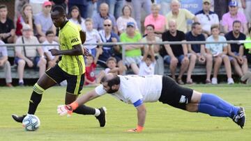 El Zaragoza se estrena con una fácil goleada (0-13)