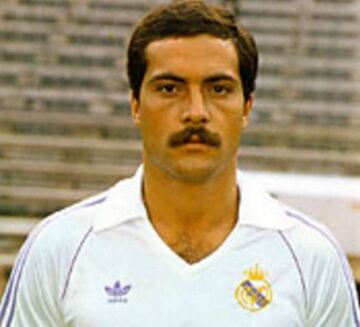 San José, canterano blanco que jugó en el Madrid entre 1976 y 1986.