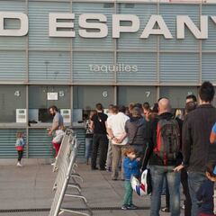 El Espanyol estudia fórmulas para compensar a sus abonados