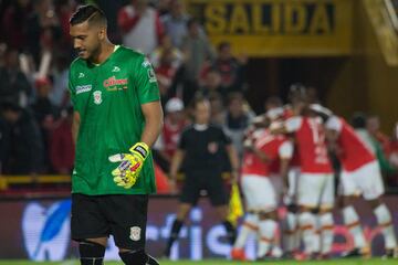 Buen partido del rojo que goleó 4-1 en Bogotá.