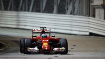 Alonso fue el más rápido en los libres 3.