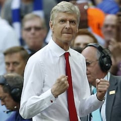 Oficial: Wenger renueva dos temporadas con el Arsenal