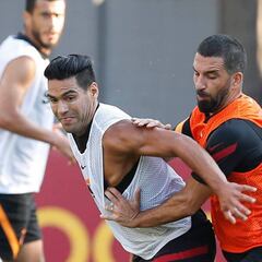 Fatih Terim, feliz con la pareja de ataque Falcao - Diagne