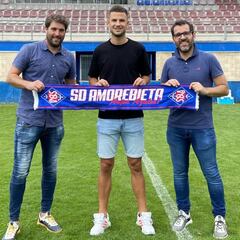 Tras unas horas de suspense, ya es oficial: Guruzeta al Amore