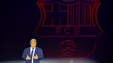 Laporta, en un Barça Mobile.