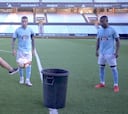 Leticia Bufoni comparte unos toques de balón con los jugadores del Celta