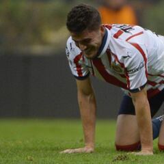 Los errores mataron a Chivas en el Clásico ante América