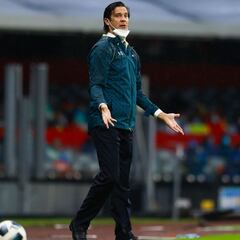 Santiago Solari destaca actuación de Óscar Jiménez ante Necaxa