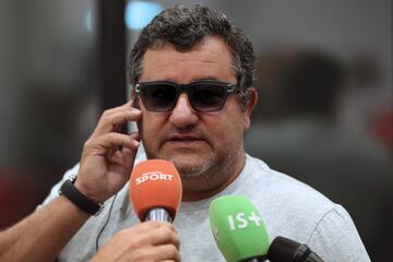 El agente de Paul Pogba, Mino Raiola, se embolsó una histórica comisión de 27 millones de euros por el traspaso del francés al Manchester United. 