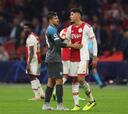 El Ajax rechazó intercambiar camisetas con el Nápoles