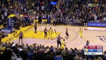 Lo de Curry es para no creérselo: ¡marca triples hasta sin querer!