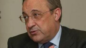 <B>FUTURO.</B> El Madrid empieza a planificar el futuro y el primer pasó será la renovación de Casillas.