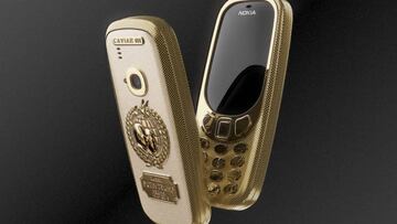 Un Nokia 3310 4G de oro puro por 2300€ con Trump y Putin… No, en serio