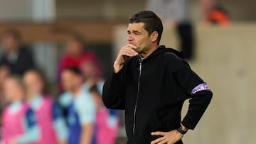 Manolo Cano, entrenador del Atlético de Madrid femenino.