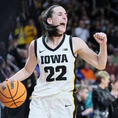 “Caitlin is the best player of all time” - Auriemma backtracks on Paige comments