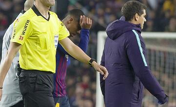 Malcom fue sustituido tras lesionarse en el tobillo derecho.