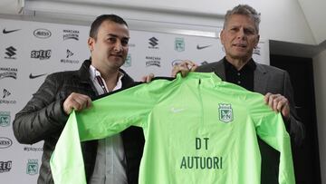 Atlético Nacional presenta a Paulo Autuori de forma oficial