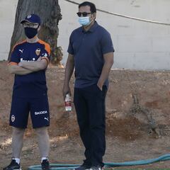 El Valencia responde a la Agrupació de Penyes "revisaremos nuestra relación"