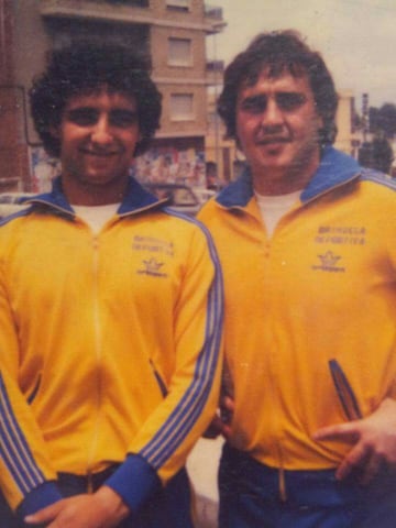 José Bordalás and Juan Estela, in their place as Jugadores of Orihuela Deportiva. 