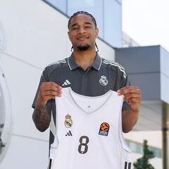 Oficial: el Real Madrid logra potencia interior con el fichaje de Chuma Okeke