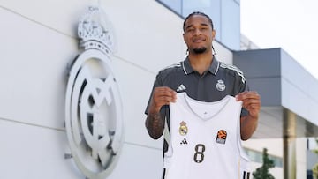 Chuma Okeke, nuevo fichaje del Real Madrid.