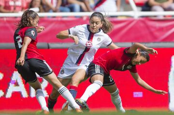 Chivas Femenil tiene gran supremacía sobre Atlas, pues de los 5 encuentros que han disputado, las rojiblancas se han llevado el triunfo en 4 ocasiones.