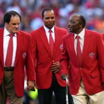 Pete Rose, Barry Larkin, Joe Morgan y Johnny Bench, las leyendas de los Cincinnati Reds, durante el pasado All-Star en Cincinnati.