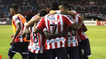 Los jugadores de Junior celebrando un gol por Copa Libertadores