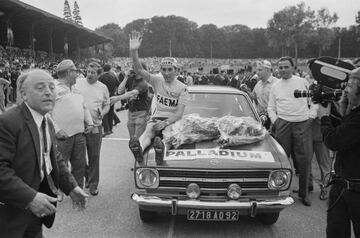 Eddy Merckx tras ganar el Tour de Francia de 1969