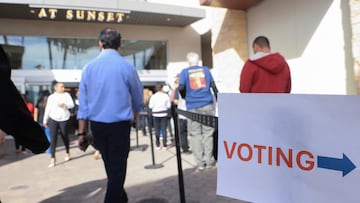 Varias cadenas y tiendas, en un afán de incentivar el voto, han lanzado sendas promociones en sus productos y servicios. Algunos pretenden facilitar el arribo de los votantes a los colegios.