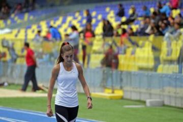 Isidora Jiménez, Roberto Etcheverría y Enzo Yáñez fueron algunos de los campeones nacionales y deportistas de primer nivel que dieron vida al Campeonato de Atletismo de Verano 2016, que además sirvió para el estreno de la nueva pista del remozado estadio Ester Roa Rebolledo.