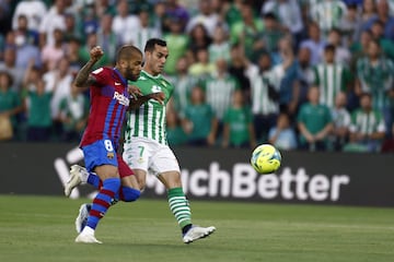 Dani Alves y Juanmi.