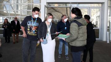 AUCKLAND, NEW ZEALAND - AUGUST 12: Passengers from the Pacific Explorer arrive in Auckland Harbour on August 12, 2022 in Auckland, New Zealand. The Pacific Explorer is the first cruise ship to arrive in New Zealand following the reopening of maritime borders on 31 July. It has been more than two years since cruise ships were allowed into New Zealand waters due to border closures and restrictions in response to the global coronavirus pandemic. (Photo by Fiona Goodall/Getty Images)
