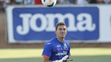 Guaita durante un entrenamiento con el Valencia.