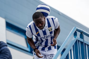 Asué: “Tenía otras opciones, pero España me parece ideal para crecer”